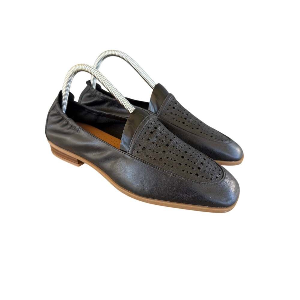 Clarks Black Leather Slip-on Loafer Flats Women's Sz 9 NWOB